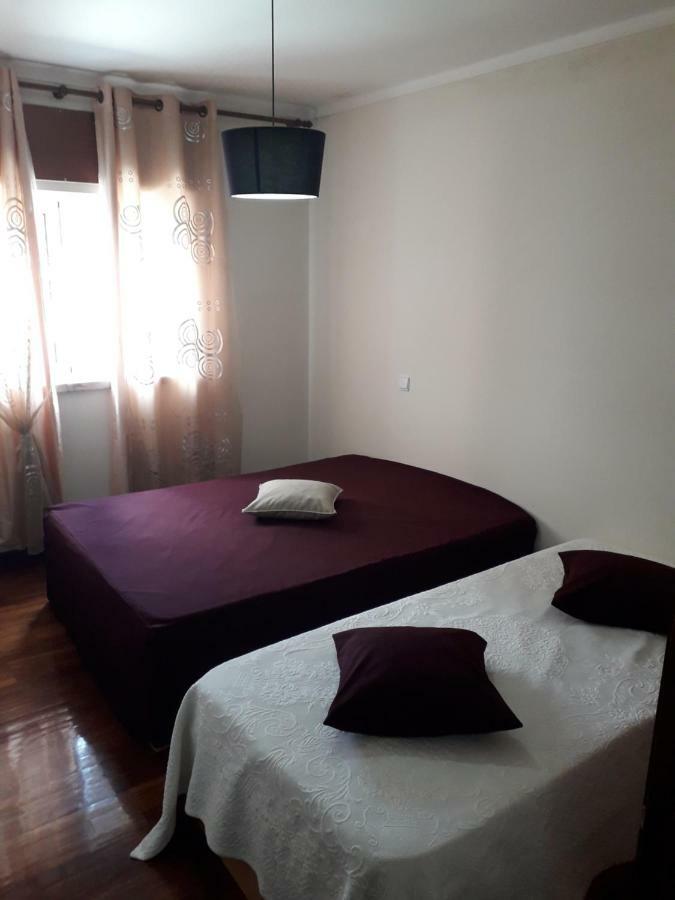 Apartamento 300 Metros Do Santuario De Fatima T4 エクステリア 写真