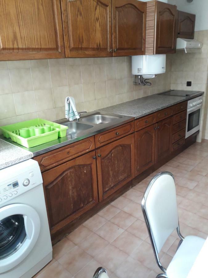 Apartamento 300 Metros Do Santuario De Fatima T4 エクステリア 写真