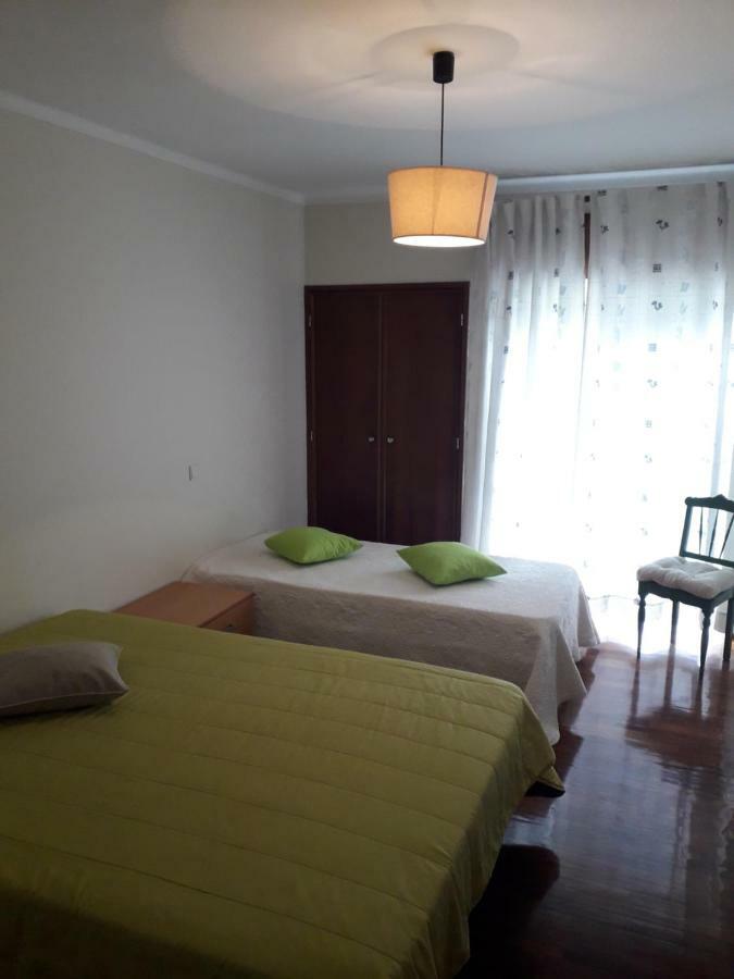 Apartamento 300 Metros Do Santuario De Fatima T4 エクステリア 写真